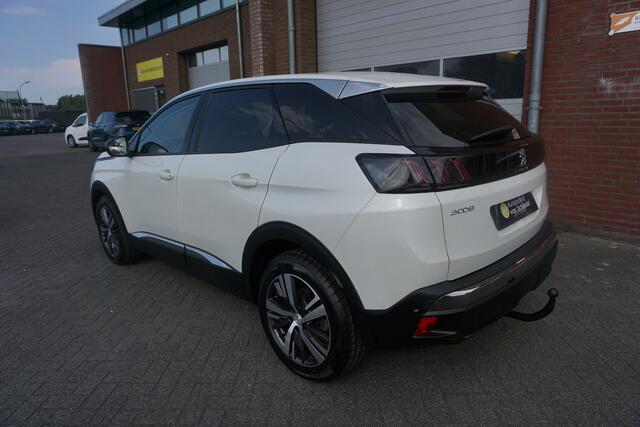 Peugeot 3008 1.2 PURETECH AUTOMAAT ALLURE LUXE NIEUW MODEL KEURIGE NETTE STAAT AFN.TREKHAAK 4X NIEUWE ALL SEASON BANDEN CAMERA NAVI ANDROID-APPLECARPLAY NAVI CLIMA CRUISE BLUETOOTH PDC V+A FULL LED 18INCH ENZ...