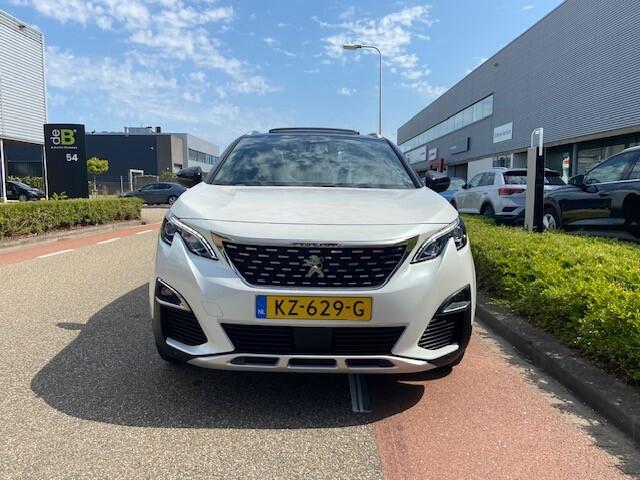 Peugeot 3008 1.2 PureTech GT Line / Navi / Panoramadak / Carplay