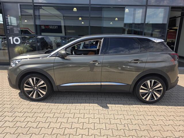 Peugeot 3008 1.6 PureTech Allure *ACC en Trekhaak*