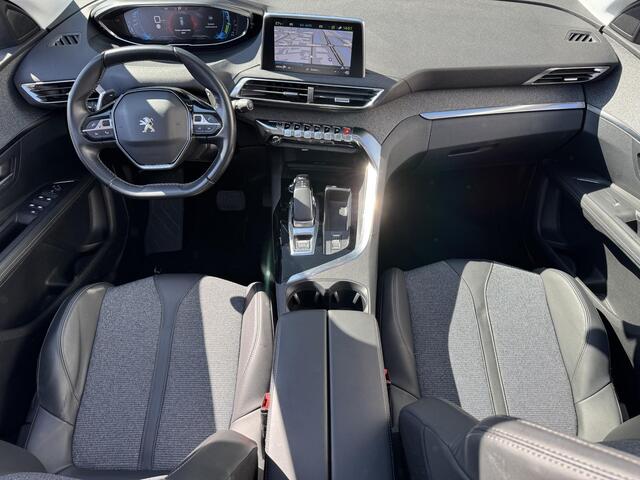 Peugeot 3008 1.6 HYbrid 225 Allure | El. achterklep | Panoramadak | Prijs is rijklaar