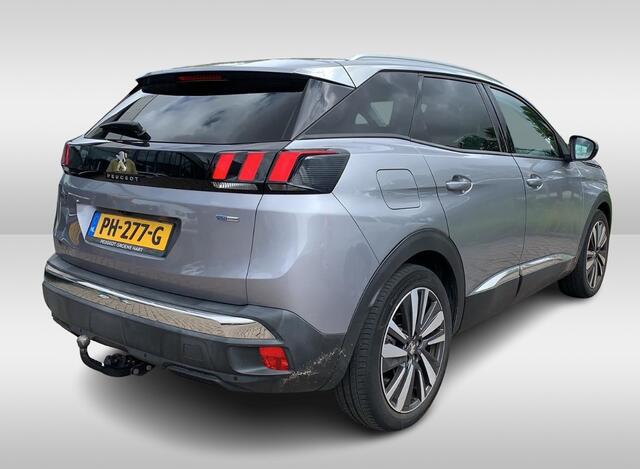 Peugeot 3008 1.2 PureTech Allure / Trekhaak / Camera / Navigatie / 19'' / Keyless / Half leder / Dodehoek / DAB / Cruise Control