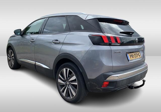 Peugeot 3008 1.2 PureTech Allure / Trekhaak / Camera / Navigatie / 19'' / Keyless / Half leder / Dodehoek / DAB / Cruise Control