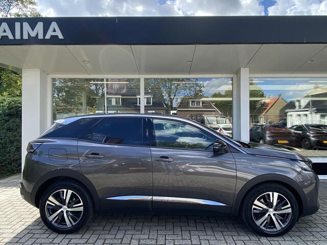 Peugeot 3008 1.6 Plug-In HYbrid 225 Allure Pack Business | 7,4kW boordlader | Navigatie | Dodehoek detectie | Achteruitrijcamera | Keyless Entry