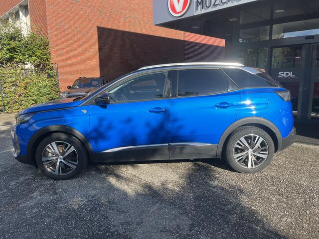 Peugeot 3008 1.6 HYbrid 225 Road Trip // LED // KEYLESS // DODEHOEK // HALF LEDER // CAMERA+SENSOREN // NAVI+CARPLAY //