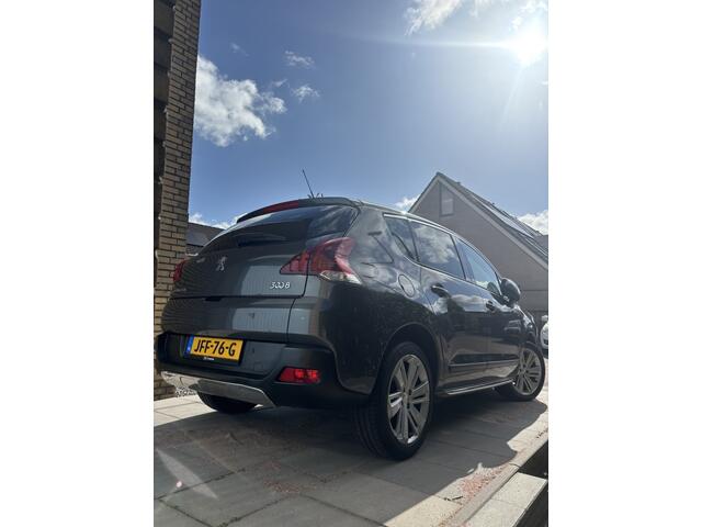 Peugeot 3008 1.2 Benzine Allure Pano HUD 148Dkm