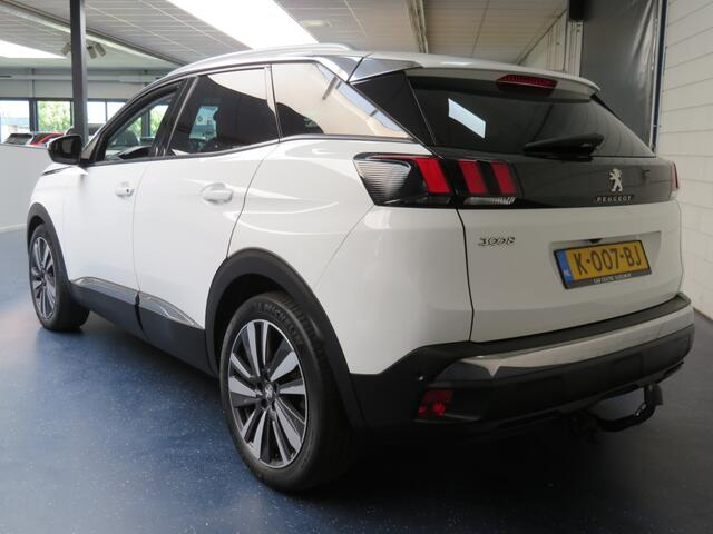 Peugeot 3008 1.2 PT BL Prem Av