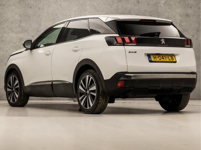 Peugeot 3008 1.2 PureTech Premium Sport (APPLE CARPLAY, GROOT NAVI, LEDER, KEYLESS, SPORTSTOELEN, 360 CAMERA, SFEERVERLICHTING, GETINT GLAS, LANE ASSIST, NIEUWE APK, NIEUWSTAAT)