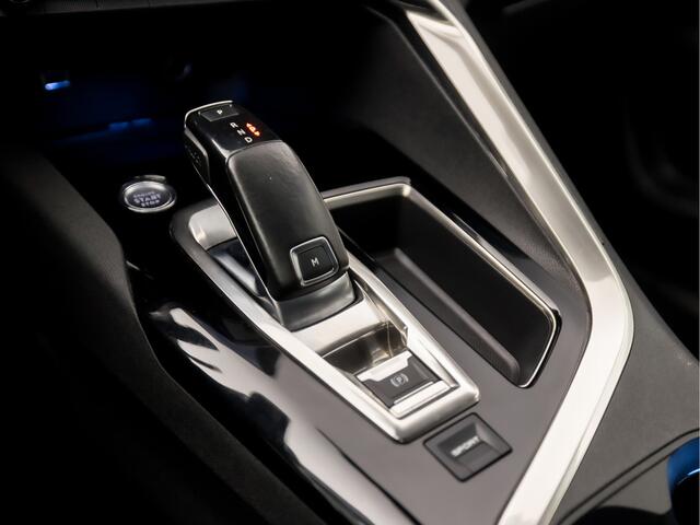 Peugeot 3008 1.2 PureTech Premium Sport (APPLE CARPLAY, GROOT NAVI, LEDER, KEYLESS, SPORTSTOELEN, 360 CAMERA, SFEERVERLICHTING, GETINT GLAS, LANE ASSIST, NIEUWE APK, NIEUWSTAAT)