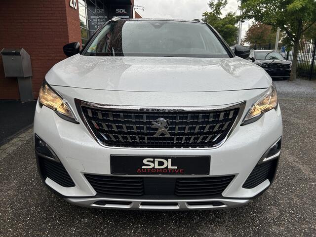 Peugeot 3008 1.2 PureTech Allure // NAVI + CARPLAY // PANO/SCHUIFKANTELDAK // LED // CAMERA // PDC V+A // KEYLESS