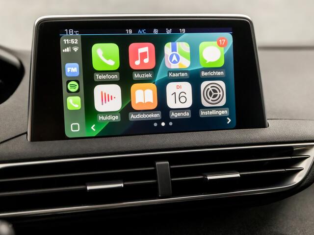 Peugeot 3008 1.6 e-THP Sport 165Pk Automaat (APPLE CARPLAY, MEMORY SEATS, LEDER, KEYLESS, STOELVERWARMING, SPORTSTOELEN, GETINT GLAS, LED KOPLAMPEN, 360 CAMERA, SFEERVERLICHTING, NIEUWE APK, NIEUWSTAAT)