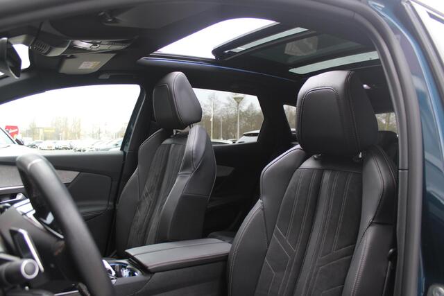 Peugeot 3008 1.6 HYbrid 225PK GT PACK BUSINESS | AFNEEMBARE TREKHAAK | COMFORT STOELEN MET MASSAGE FUNCTIE | PANORAMISCH SCHUIF/KANTEL DAK | ELEKTRISCH BEDIENBARE BESTUURDERSTOEL MET GEHEUGEN | MASSAGE FUNCTIE | STOEL VERWARMING | FOCAL AUDIO SYSTEM | AFNEEMBARE TREKH