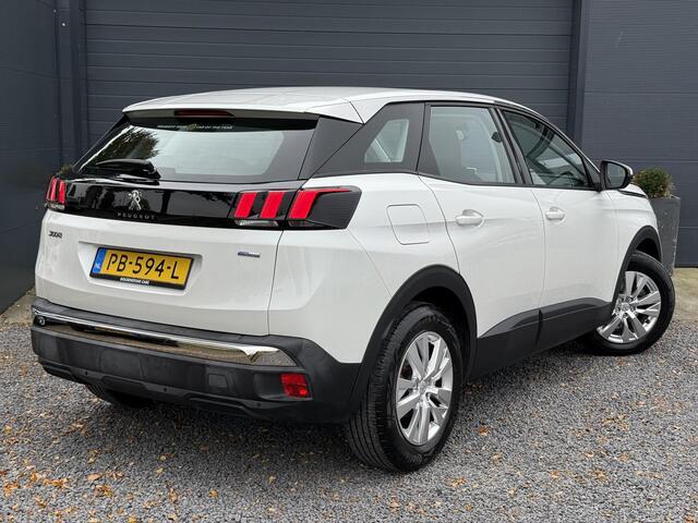Peugeot 3008 1.2 PureTech Blue Lease Executive 2e Eigenaar,Navi,Clima,Cruise,PDC,Trekhaak,N.A.P,APK tot 05-2026