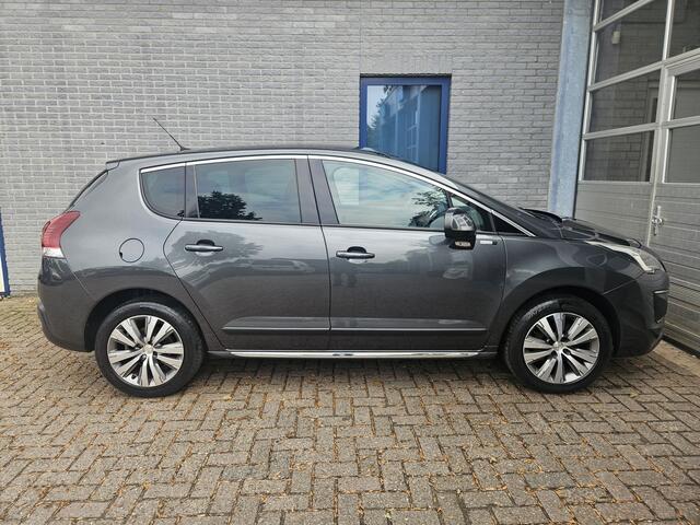 Peugeot 3008 1.2 PureTech Style nieuwemotor bij 150 dkm