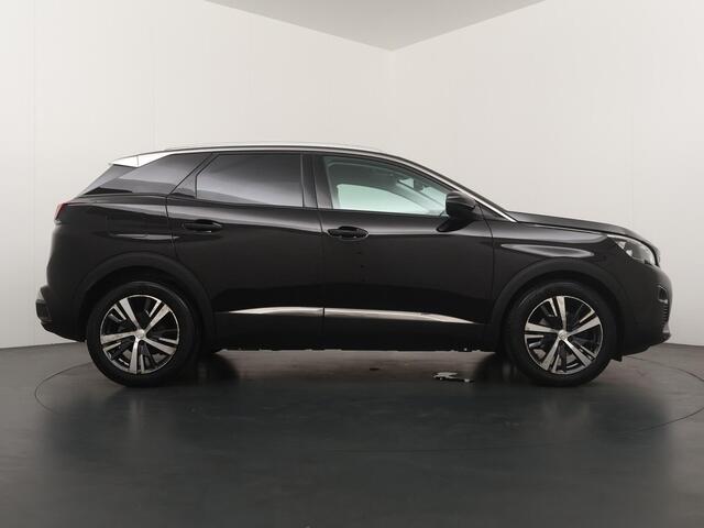 Peugeot 3008 1.2 PureTech Allure - Navigatie - Camera - Trekhaak - Climate Control