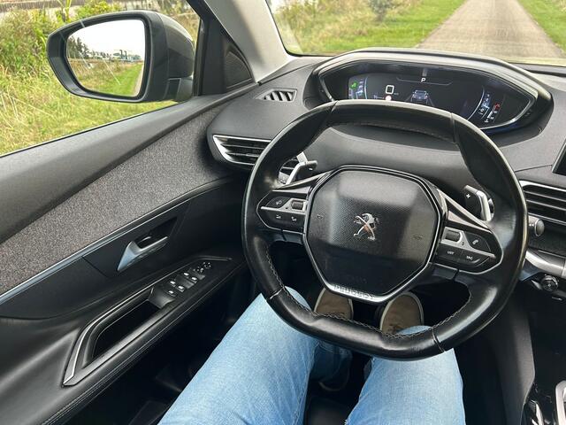 Peugeot 3008 1.2 PureTech Allure Trekhaak / Automaat / Topstaat!
