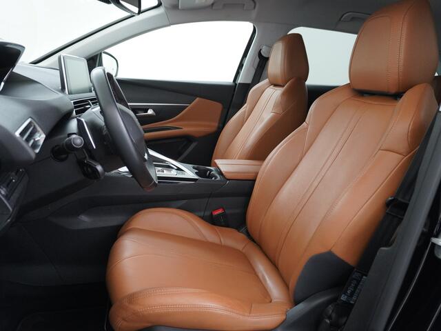 Peugeot 3008 1.2T 131PK Automaat Leder Apple Carplay Android Auto Navi Ecc Cruise Control Pdc Wifi PureTech Led Lmv Privacy Glas Connected Apps 1e Eigenaar Origineel Nederlandse Auto