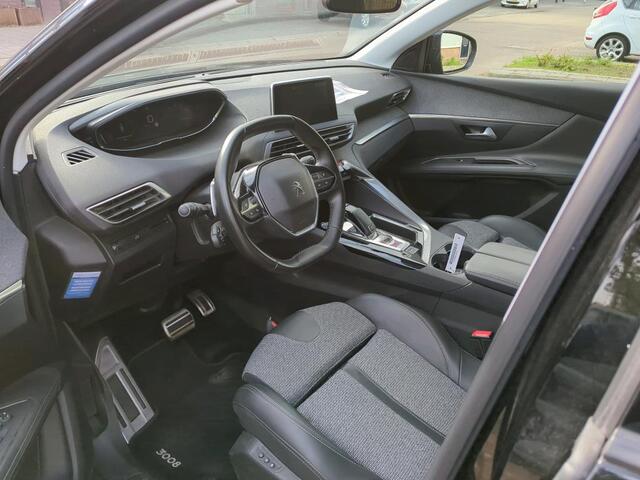 Peugeot 3008 1.2 PureTech Blue Lease Premium Avantage NL-AUTO | CAMERA | 1/2 LEDER