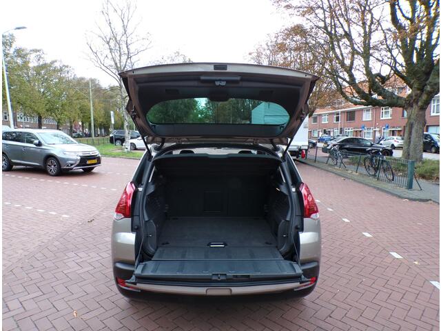 Peugeot 3008 1.2 PureTech Active n.a.p aanwezig 2e eigenaar