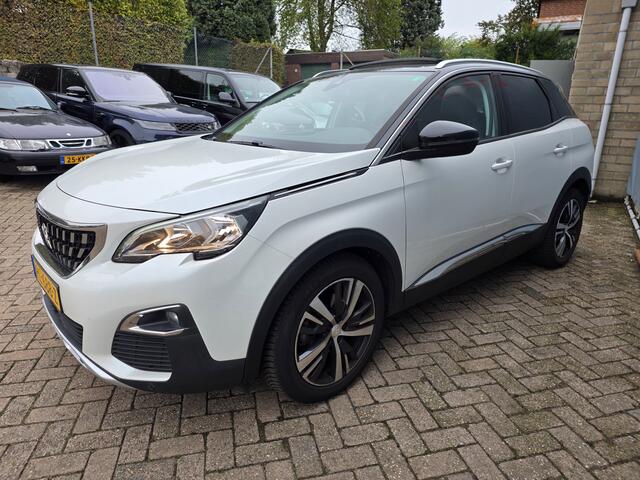 Peugeot 3008 1.2 PureTech NAVI TEL LEER PANORAMADAK CAMERA TREKHAAK