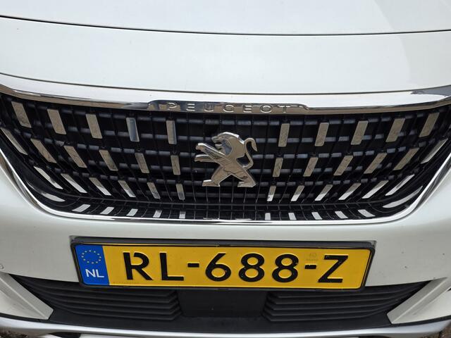 Peugeot 3008 1.2 PureTech NAVI TEL LEER PANORAMADAK CAMERA TREKHAAK