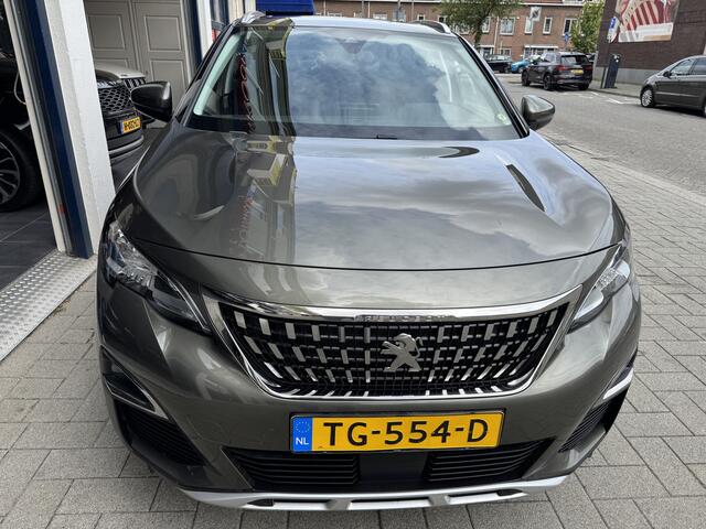 Peugeot 3008 1.2 PureTech Allure. NL AUTO. NL AUTO/PANO/LEDER