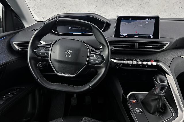 Peugeot 3008 1.2 PureTech Blue Lease Premium | Half lederen bekleding | Trekhaak