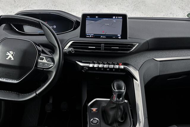 Peugeot 3008 1.2 PureTech Blue Lease Premium | Half lederen bekleding | Trekhaak