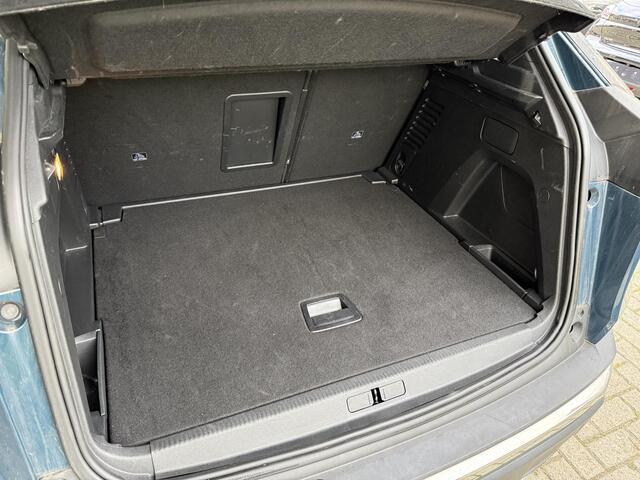 Peugeot 3008 1.2 PureTech Allure Pack Business | Climate & Cruise Control | Navigatie | AppleCarplay/Android Auto | Achteruitrijd Camera |