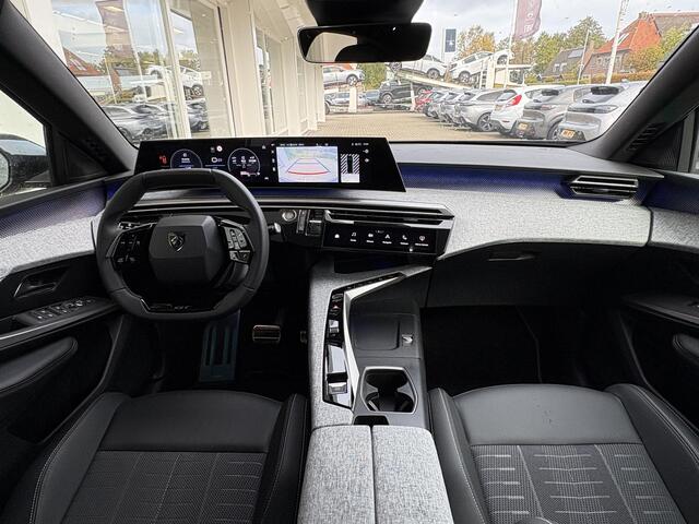 Peugeot 3008 1.2 Hybrid 145 GT | Elektr. achterklep | Nw. prijs ¤ 48.820,- | Stoel- & stuurverwarming | Full LED | Adaptieve Cruise Control | Keyless | Camera | Navigatie