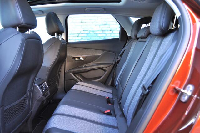 Peugeot 3008 1.2 Allure Schd. elek stoel+mass, LED cam v+a adapcrc