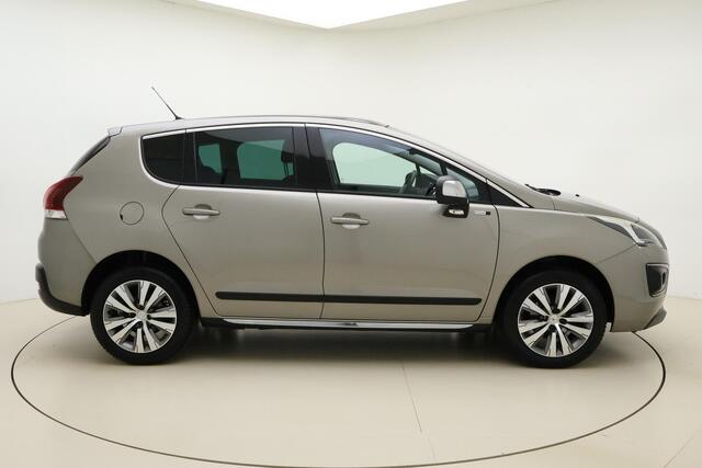 Peugeot 3008 1.2 PureTech Style 130 PK | Handgeschakeld | Trekhaak | Panorama dak | Navigatie | Cruise Control | 1500 KG Trekgewicht | 1e eigenaar