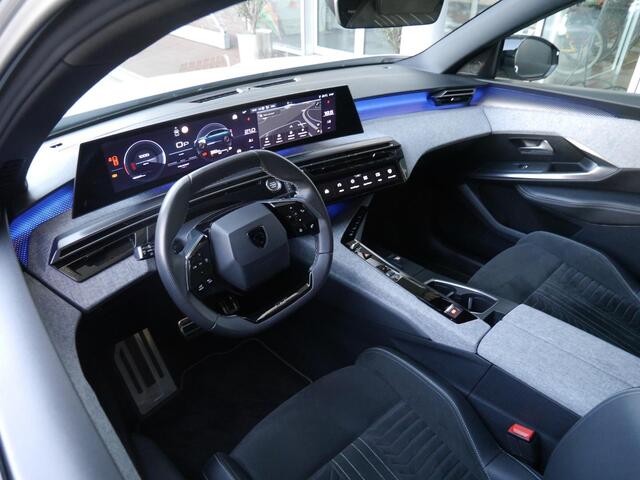 Peugeot 3008 1.2 Hybrid 136 GT | Stoel en stuurverwarming | Rondom Camera | Adaptive cruise control | Automaat | Keyless entry en start | Full led | Navigatie