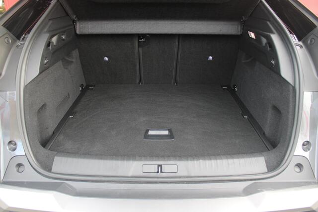 Peugeot 3008 1.2 Hybrid 145PK GT | ELEKTRISCH BEDIENBARE ACHTERKLEP | NAVIGATIE | DRAADLOZE APPLE CARPLAY/ANDROID AUTO | SFEER VERLICHTING | ACHTERUITRIJ CAMERA | PARKEERSENSOREN VOOR EN ACHTER | FULL LED KOPLAMPEN | KEYLESS ENTRY/START | ADAPTIVE CRUISE CONTROL | STO