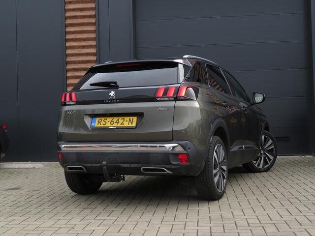 Peugeot 3008 1.2 PureTech GT Line Airco Cr-Control CarPlay Panoramadak