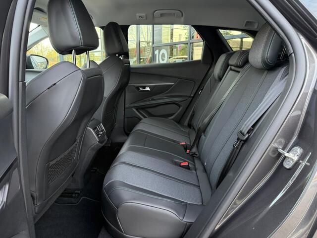 Peugeot 3008 1.6 HYbrid 225 Allure *Trekhaak & Stoelverwarming*