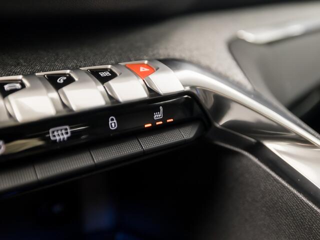 Peugeot 3008 1.2 PureTech Allure Sport (APPLE CARPLAY, GROOT NAVI, 360 CAMERA, STOELVERWARMING, LEDER, SPORTSTOELEN, ADAPTIVE CRUISE, TREKHAAK, ELEK ACHTERKLEP, NIEUWSTAAT)