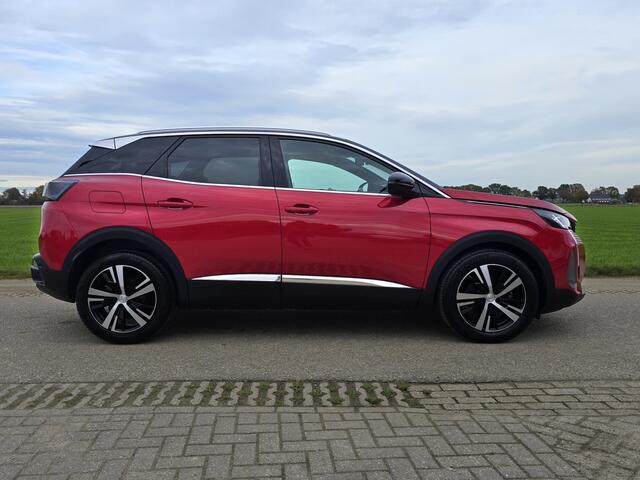 Peugeot 3008 1.2 PureTech Allure - 130 Pk - Euro 6 - Navi - ParkeerCamera