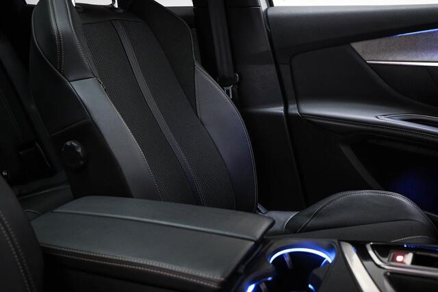 Peugeot 3008 1.6 HYbrid 225 GT | PANORAMADAK | SFEERVERLICHTING | DAB | APPLE | CAMERA