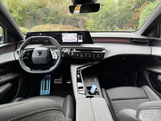 Peugeot 3008 1.2 Hybrid 145 GT | Adaptieve Cruise Control | Stoel- & stuurverwarming | Achteruitrijcamera | Keyless Entry | Elektr. achterklep