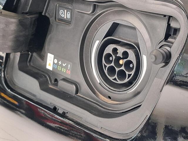 Peugeot 3008 1.6 HYbrid 225 Blue Lease GT Automaat | Leder | Navigatie | 360° Camera | Kofferklep elektrisch | Keyless Entry |