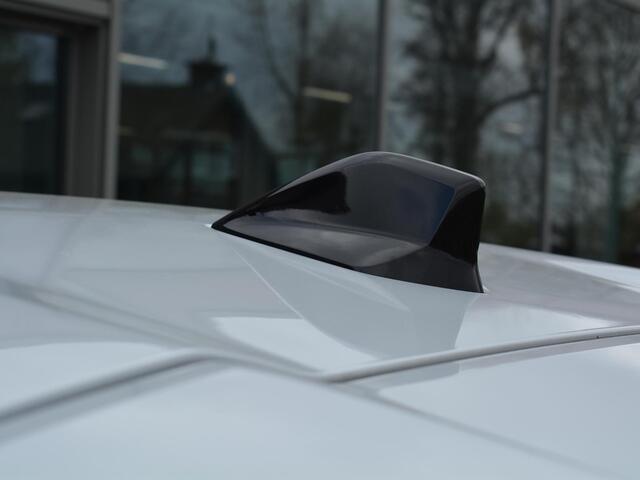 Peugeot 3008 e-3008 Allure 73 kWh