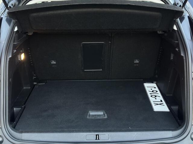 Peugeot 3008 1.2 PureTech Blue Lease Executive | Trekhaak | Navigatie | Climate Control | Cruise Control | Apple Carplay/Android Auto | Parkeersensoren | Draadloze telefoonlader |