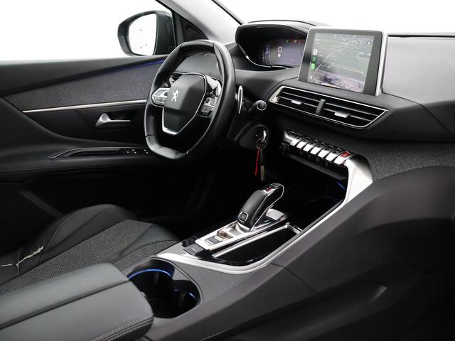 Peugeot 3008 1.2 130 PK AUTOMAAT ALLURE + 19 INCH | CARPLAY | SFEERVERLICHTING