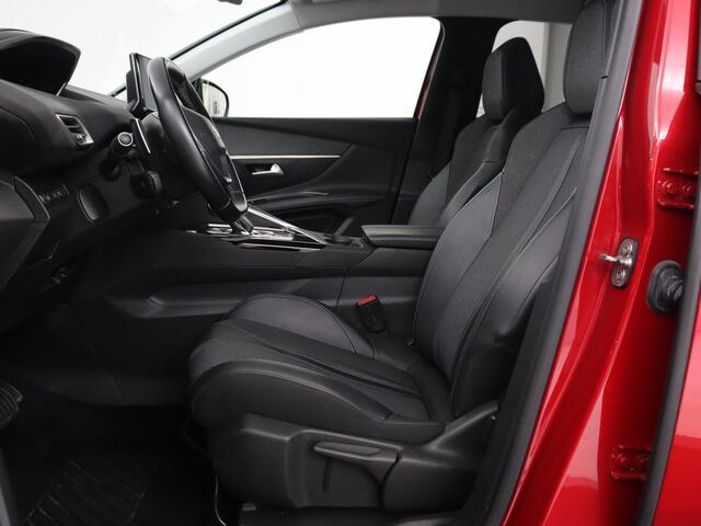 Peugeot 3008 1.6 HYbrid 225 Allure | Trekhaak | Camera | Half leder | Full LED | DAB | Parkeerhulp | Cruise control | Bluetooth | Climate control | PHEV | Plug In