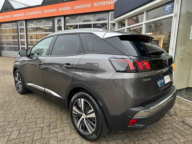 Peugeot 3008 1.6 HYBRID ALLURE