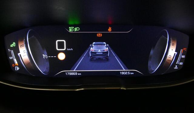 Peugeot 3008 1.2 PureTech GT Line / Apple carplay - Android Auto / Achteruitrijcamera / Navigatie / DAB+ / Dodehoek detectie / Cruise Control / 19'' LMV / Full LED / Keyless