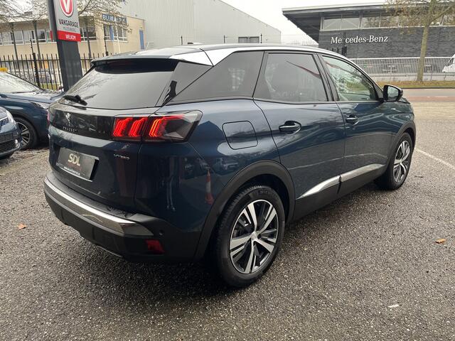 Peugeot 3008 1.6 HYbrid 225 Allure 1e EIGENAAR // DODEHOEK // HALF LEDER // CAMERA+SENSOREN // NAVI+CARPLAY // STOELVERWARMING // CLIMA //