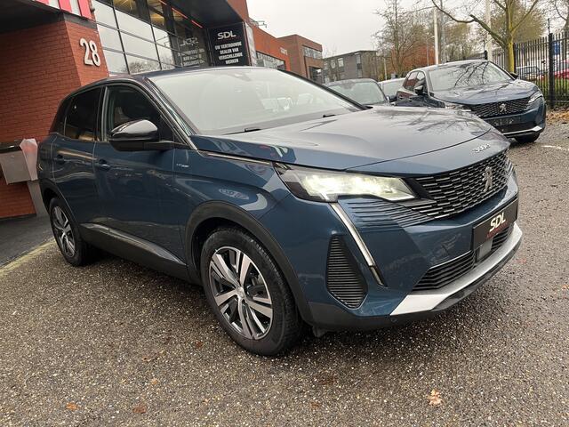 Peugeot 3008 1.6 HYbrid 225 Allure 1e EIGENAAR // ADAPT. CRUISE // KEYLESS // DODEHOEK // CAMERA+SENSOREN // NAVI+CARPLAY // HALF LEDER //