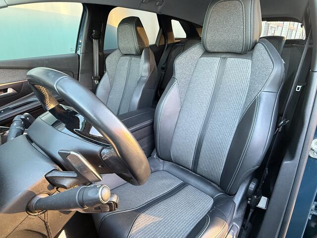 Peugeot 3008 1.6 HYbrid 225 Allure Pack Business