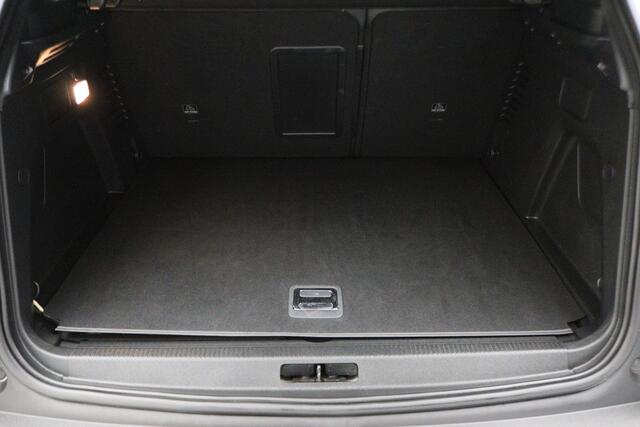 Peugeot 3008 1.6 HYbrid 225 Allure Pack Business Virtual Cockpit, ACC, Camera, Apple Carplay, Bluetooth, DAB, LED, 19''